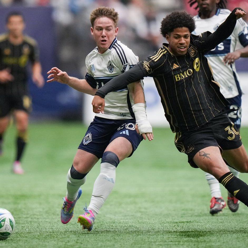 White scores twice as Whitecaps rally from two down to tie LAFC 2-2